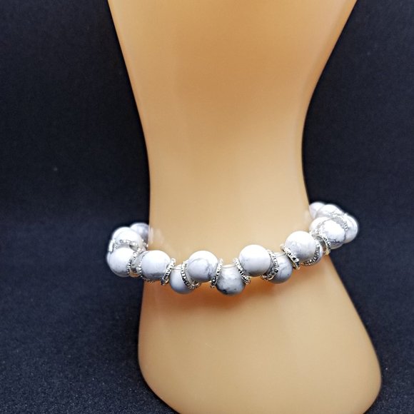 Howlite Goddess Bracelet Stretch - Picture 5 of 8